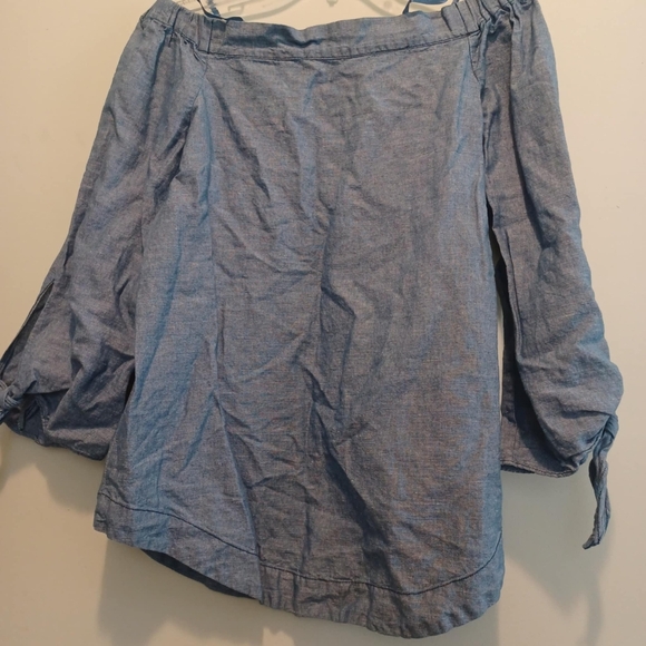 Free People Size XS Blue Show Some Shoulder Top Chambray Linen Blend - Picture 2 of 7